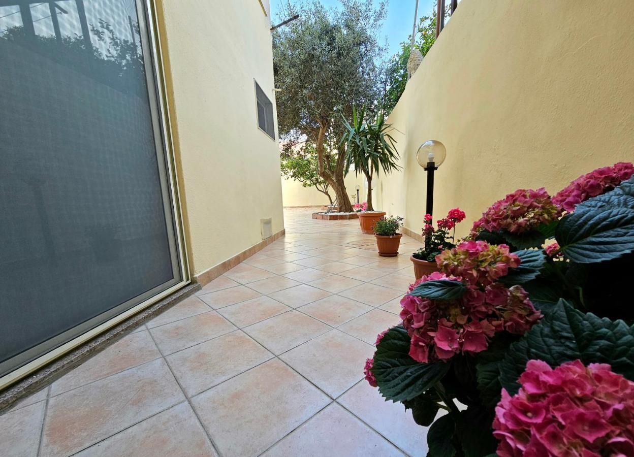 Valery House Apartman Cagliari Kültér fotó
